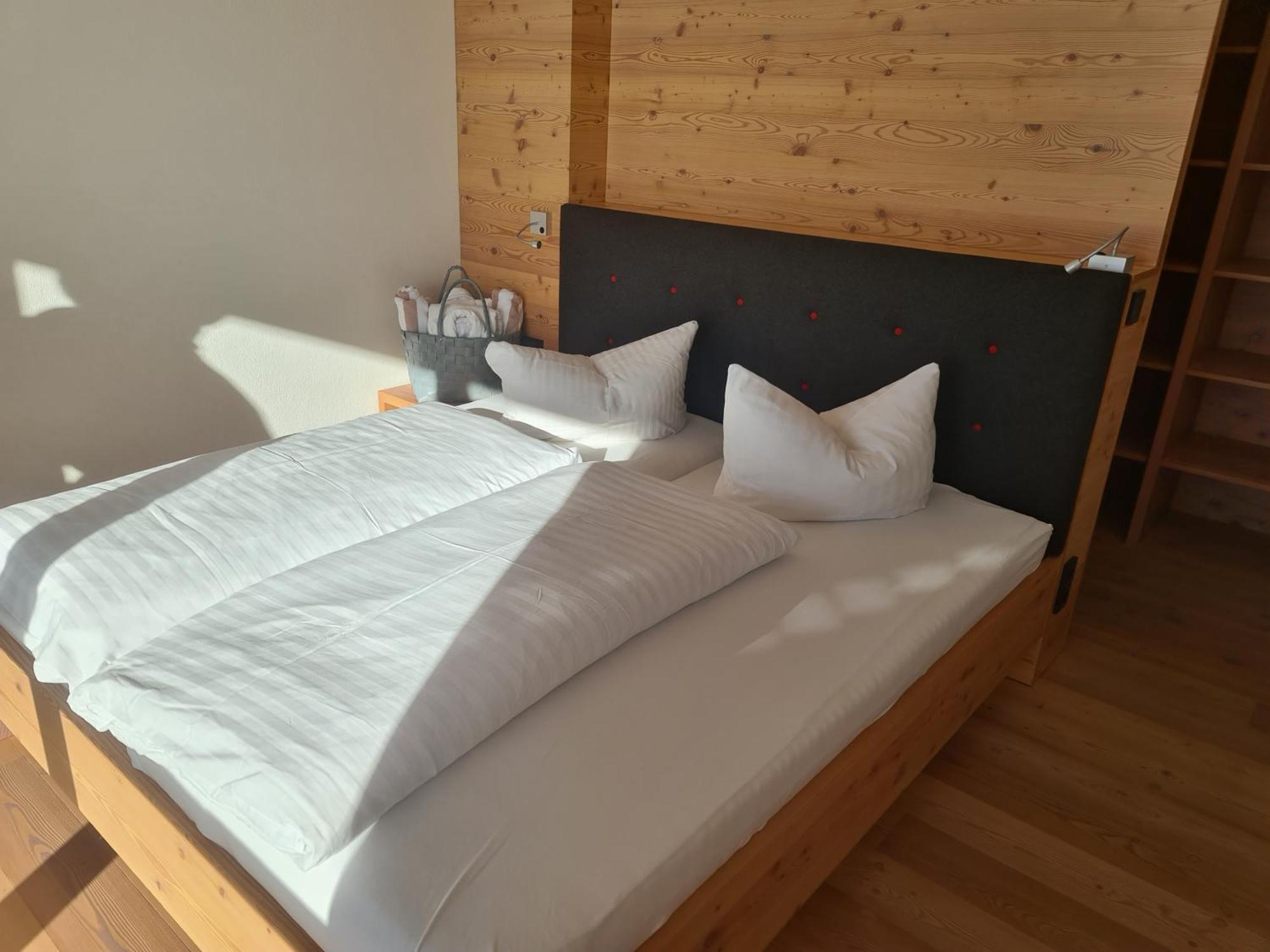 Apartment Panoramablick Gerlitzen Inkl Hotelanbindung Pölling Exteriör bild